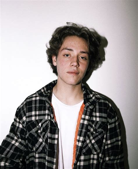 ethan cutkosky instagram|shameless white boy carl actor.